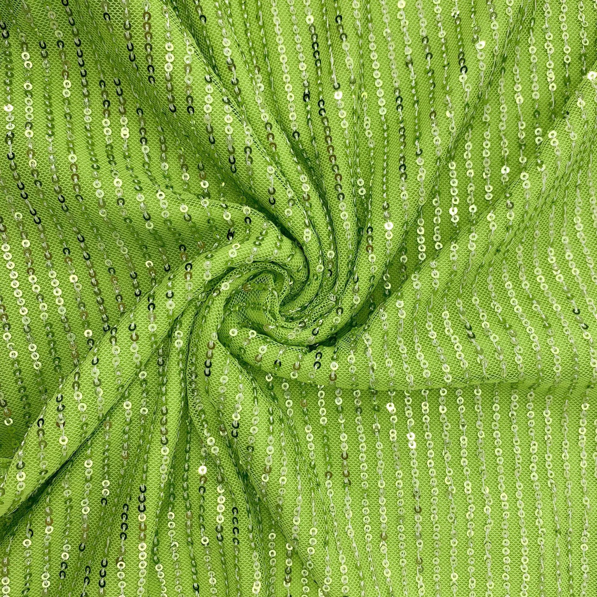 Robe Femme à Sequins avec Découpe à la Taille – Coupe Moulante