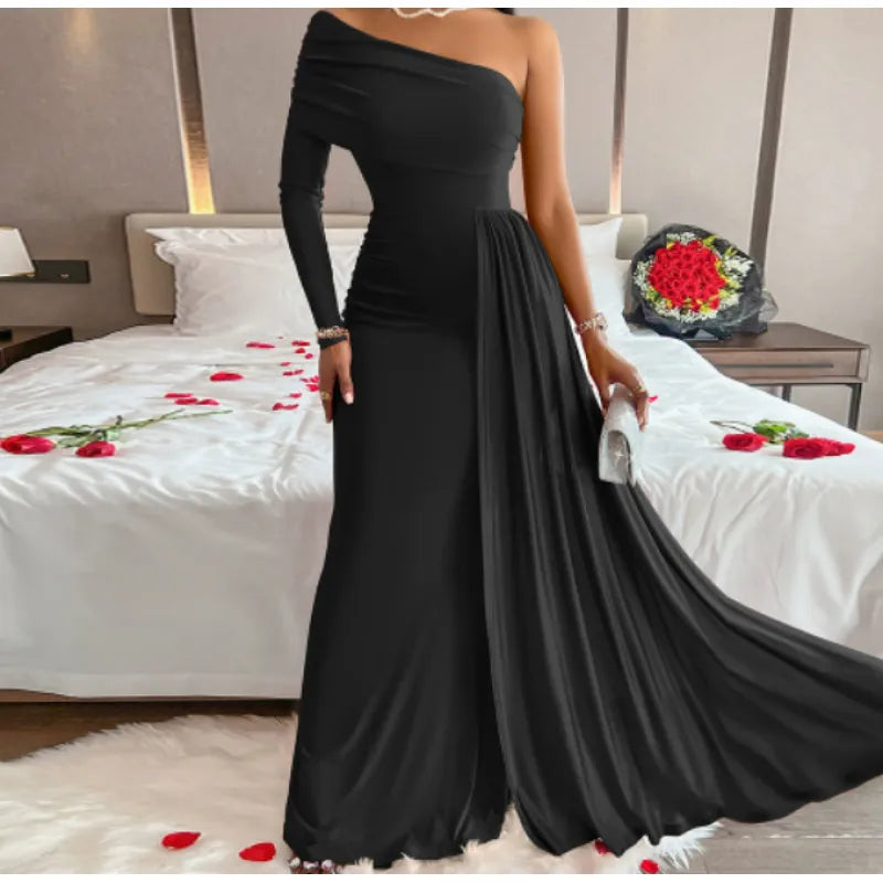 Robe Femme Maxi Épaules Dénudées – Silhouette Élancée et Fluide