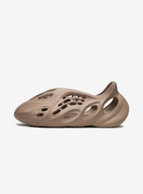 adidas Yeezy Foam RNNR Clay Taupe Sabots Marron Homme Femme