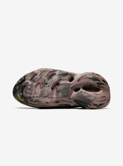 adidas Yeezy Foam RNNR MX Carbon Sabots Gris Noir Homme Femme - 4