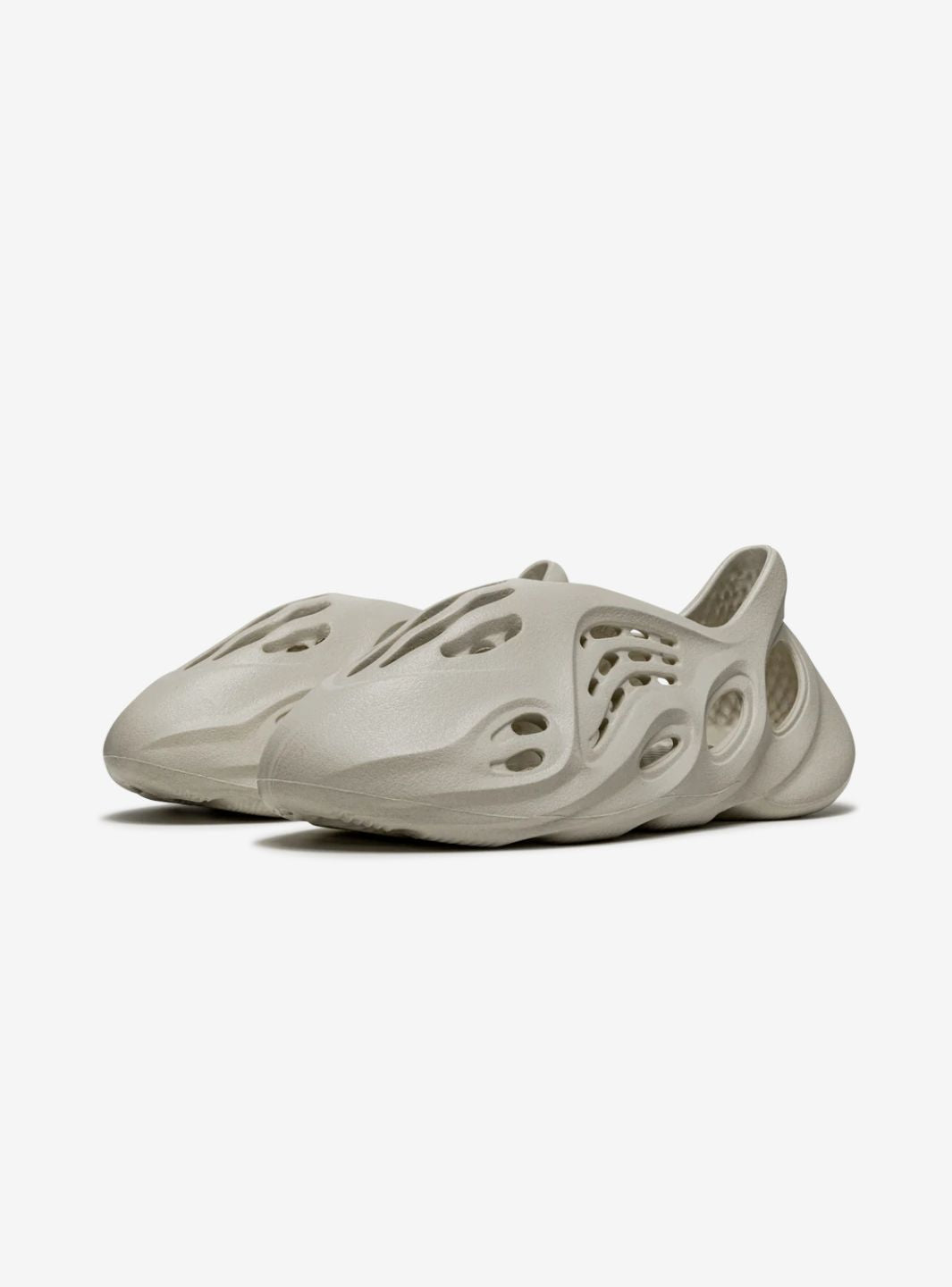 adidas Yeezy Foam RNNR Sand Sabots Beige Homme Femme - 2