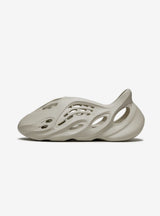 adidas Yeezy Foam RNNR Sand Sabots Beige Homme Femme