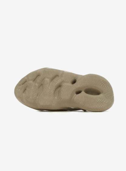 adidas Yeezy Foam RNNR Stone Salt Sabots Blanc Homme Femme - 4