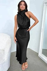 Robe Midi Satinée à Col Halter pour Femme – Coupe Drapée Silhouette Fluide