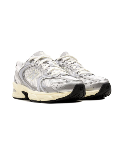 Sneakers Basses New Balance 530 femme argenté