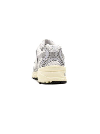 Sneakers Basses New Balance 530 femme argenté
