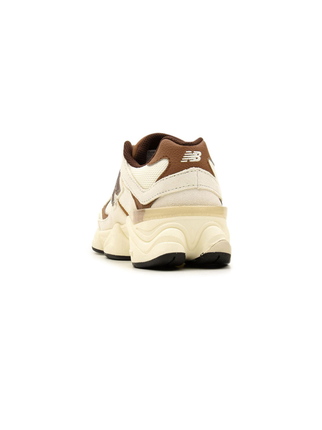 New Balance 9060 Beige baskets basses enfant daim et mesh beige, détail semelle