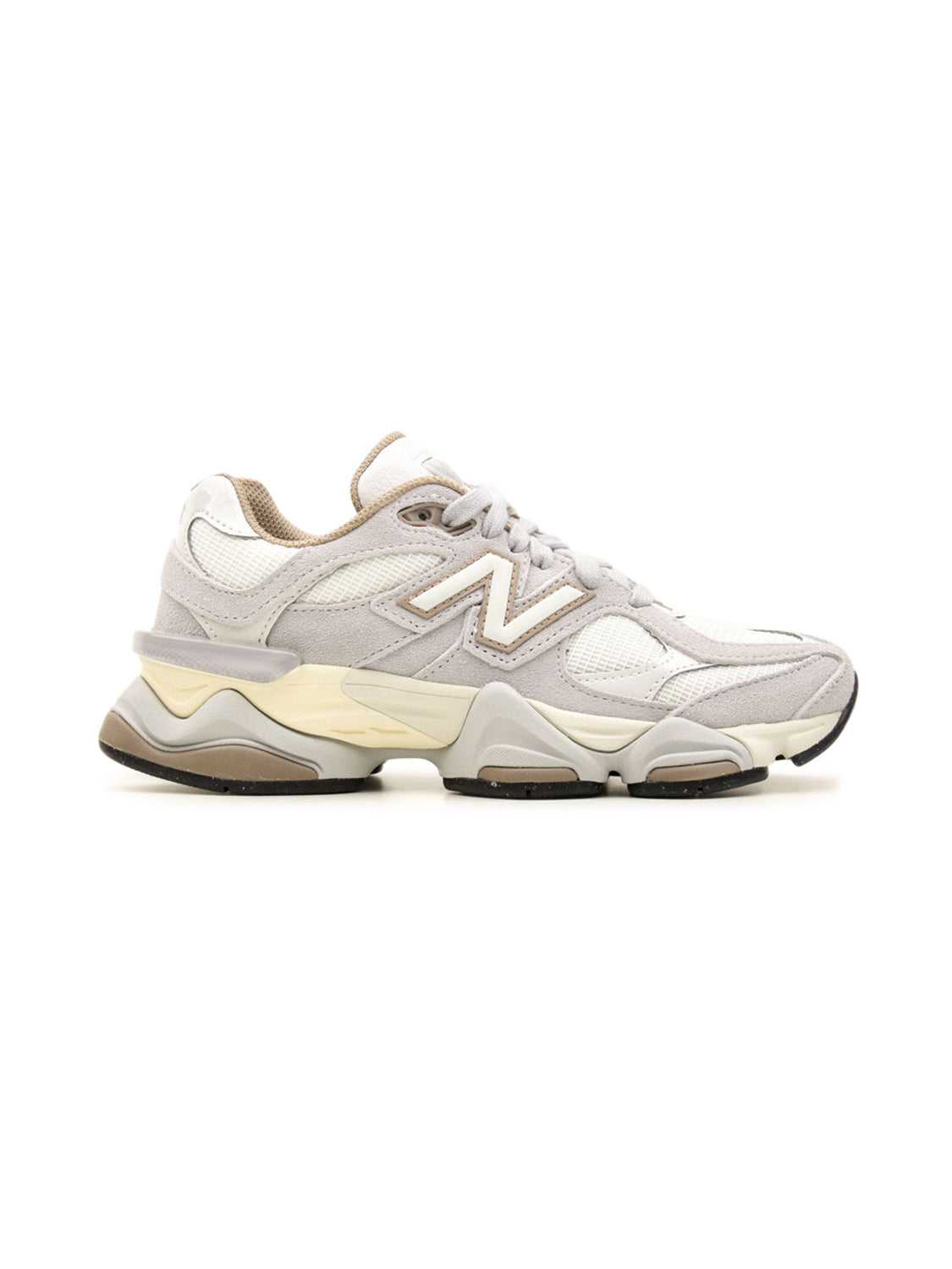 New Balance 9060 Gris baskets basses homme et femme daim et mesh multicolore, vue de profil