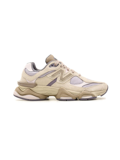 New Balance 9060 Beige baskets basses homme et femme daim et mesh beige, détail tige