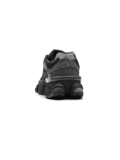 New Balance 9060 Noir baskets basses homme et femme daim et mesh noir, détail semelle