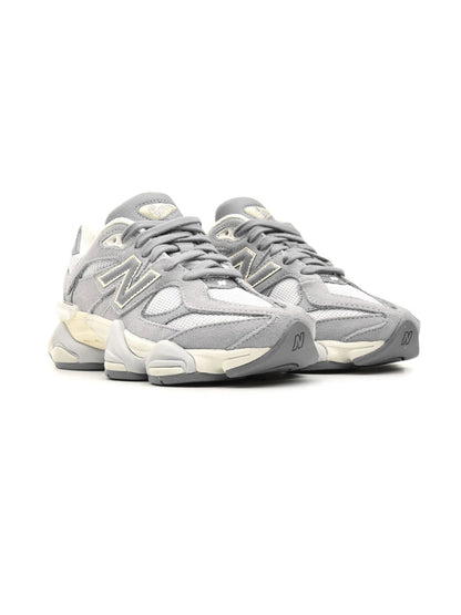 New Balance 9060 Gris baskets basses homme et femme daim et mesh gris, vue de face