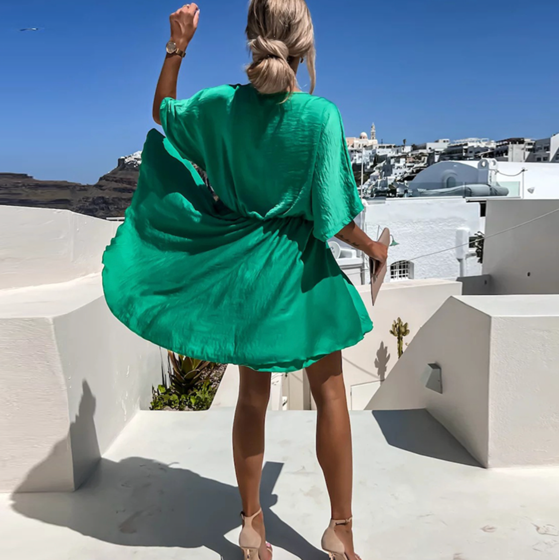 Robe Mini Femme en tricot torsadé, col V, coupe fluide – Menvelo