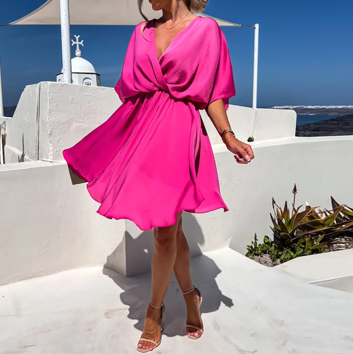 Robe Mini Femme en tricot torsadé, col V, coupe fluide – Menvelo