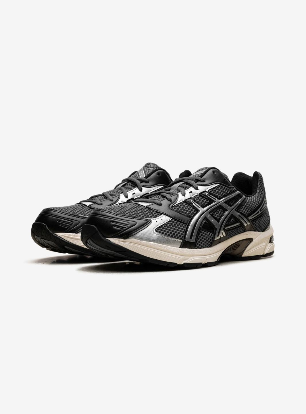 Asics Gel-1130 Steel Grey Black baskets basses homme et femme en mesh et cuir synthétique noir gris, vue de face
