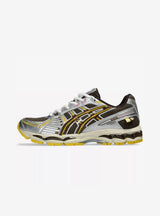 ASICS Gel-Kayano 12.1 x Vandy The Pink Chocolate Baskets Marron Mixte