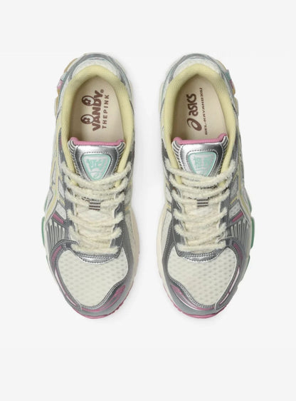 ASICS Gel-Kayano 12.1 x Vandy The Pink Vanilla Baskets Crème Mixte - 3