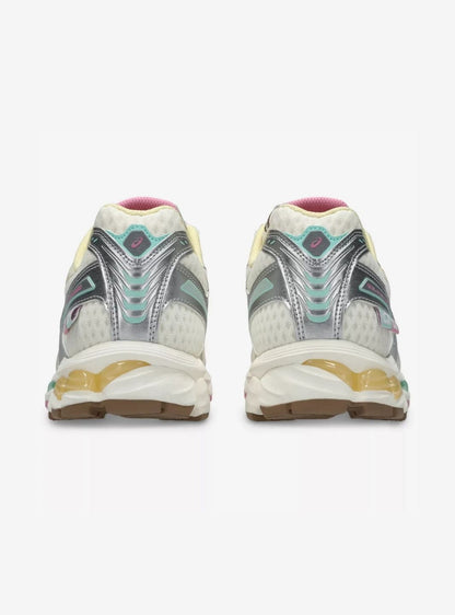 ASICS Gel-Kayano 12.1 x Vandy The Pink Vanilla Baskets Crème Mixte - 4