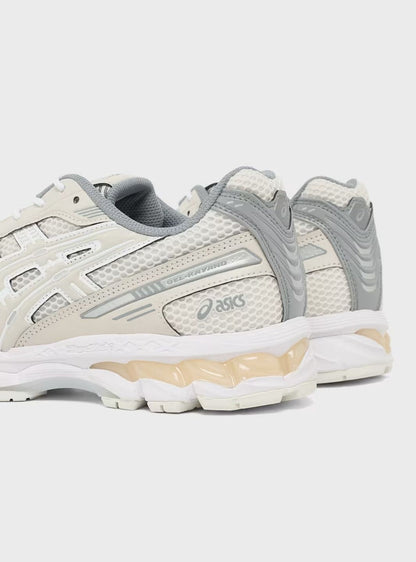 Sneakers basses Asics Gel-Kayano 12.1 cream smoke grey unisexe