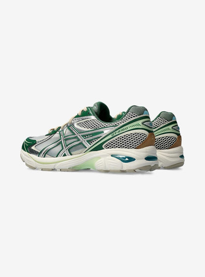 Asics GT-2160 Above The Clouds baskets basses homme et femme en mesh et cuir synthétique multicolore, détail semelle