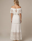 Robe Longue Femme en Dentelle – Épaules Dénudées et Jupe à Volants