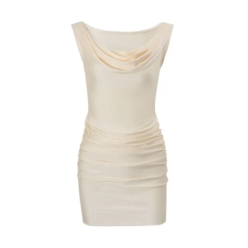 Robe Mini Femme en satin, épaules dénudées, coupe moulante – Menvelo