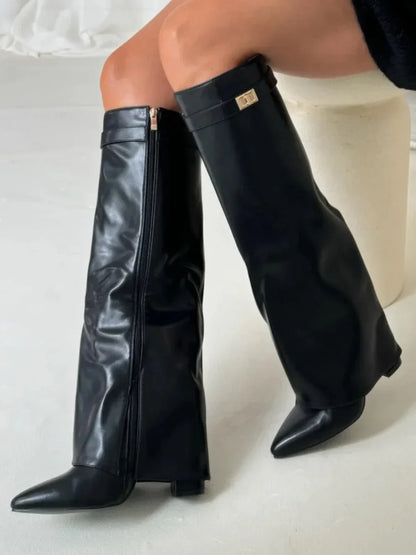 Bottes Femme Louane en Daim à Boucles Métalliques