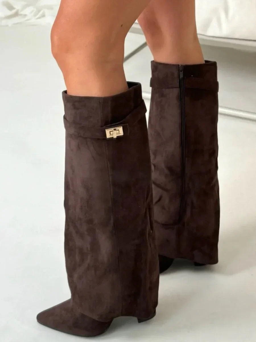 Bottes Femme Maëlys en Daim à Détails Métalliques