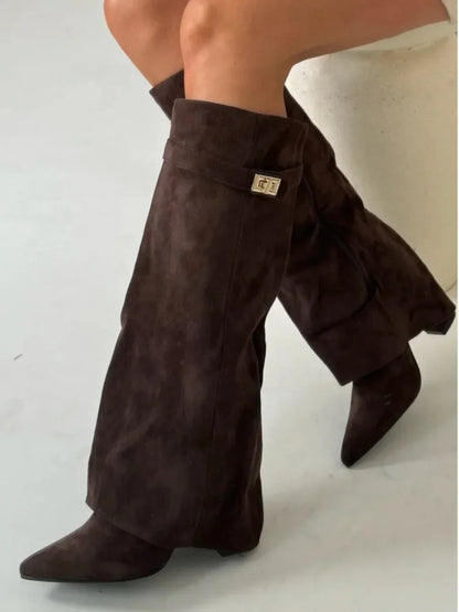 Bottes Femme Louane en Daim à Boucles Métalliques