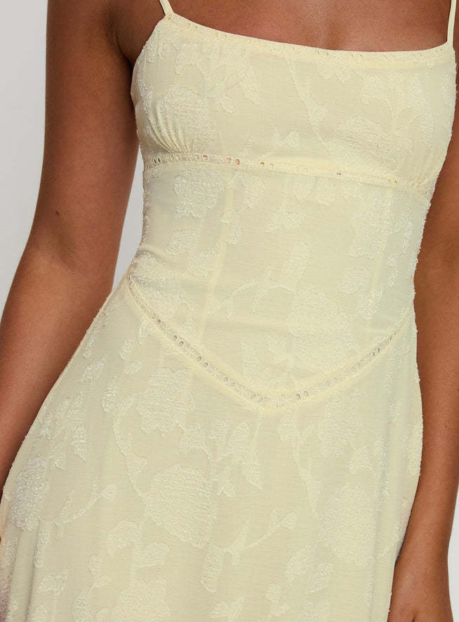 Robe Maxi Fleurie Élégante Femme – Bretelles Fines Dos Lacé
