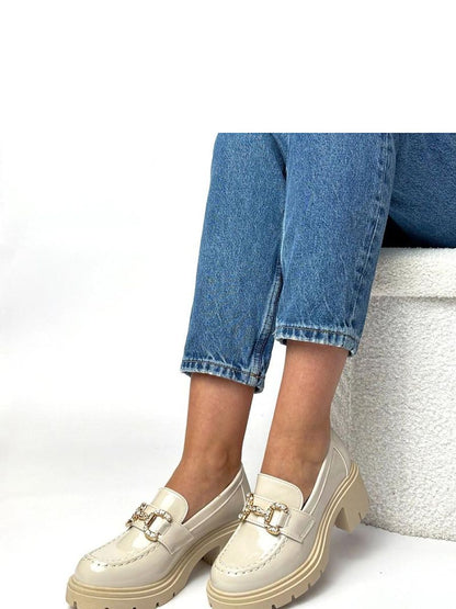 Mocassins Femme Anaïs-Zoé – détail de la tige