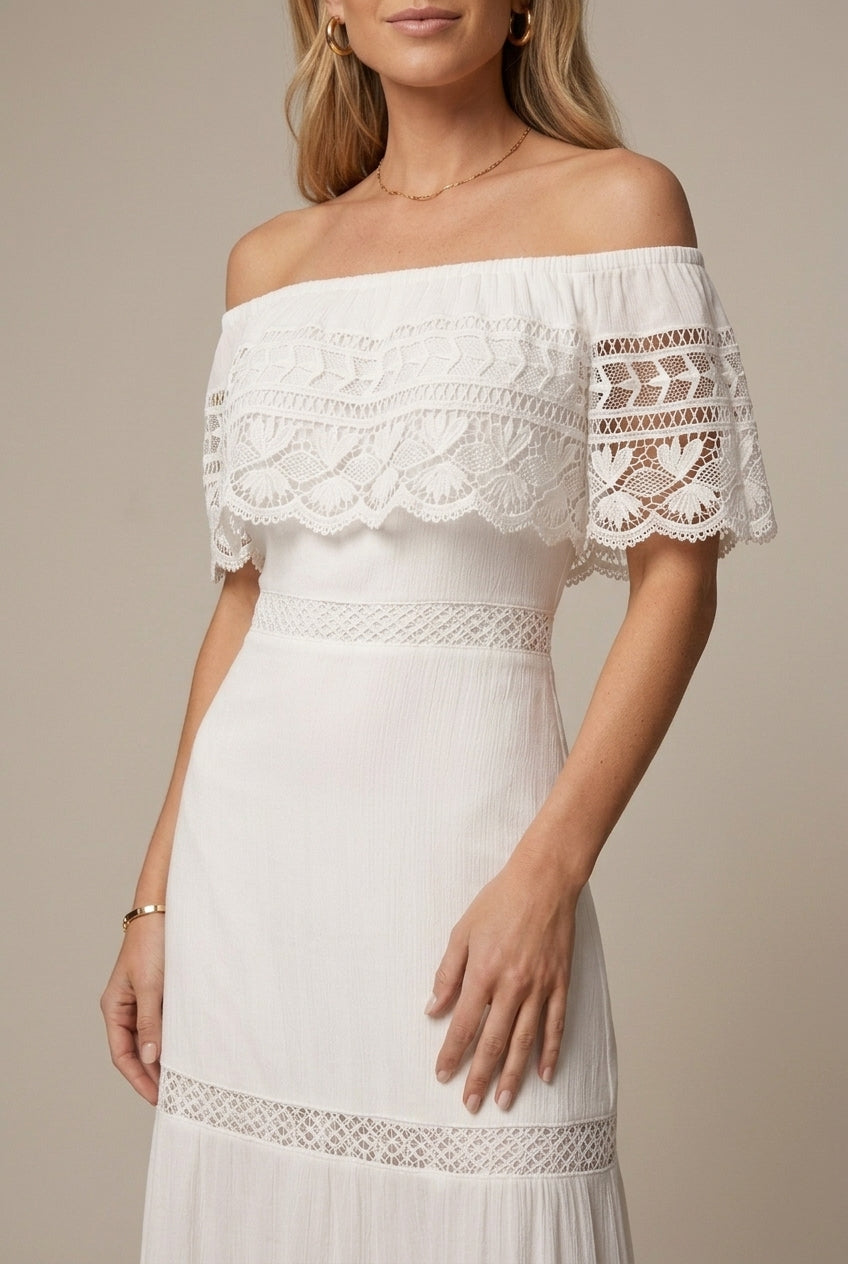 Robe Longue Femme en Dentelle – Épaules Dénudées et Jupe à Volants