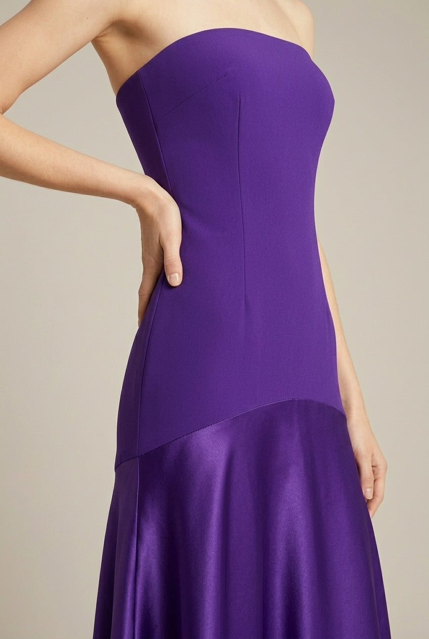 Robe Maxi Satin Soirée Violette Femme – Coupe Ajustée Sans Bretelles