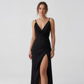 Robe Slip Femme Col V Fendue – Coupe Slim à Bretelles | Drapé Soyeux