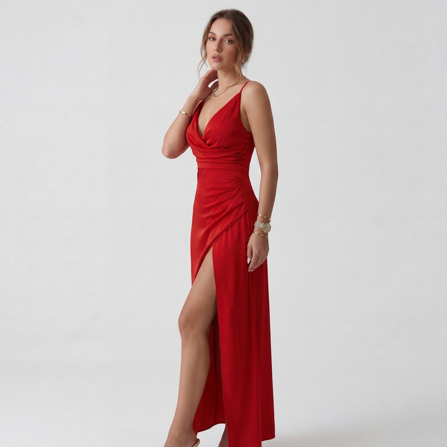 Robe Slip Femme Col V Fendue – Coupe Slim à Bretelles | Drapé Soyeux