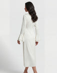 Robe midi femme en tissu – Détail col à volants