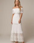 Robe Longue Femme en Dentelle – Épaules Dénudées et Jupe à Volants