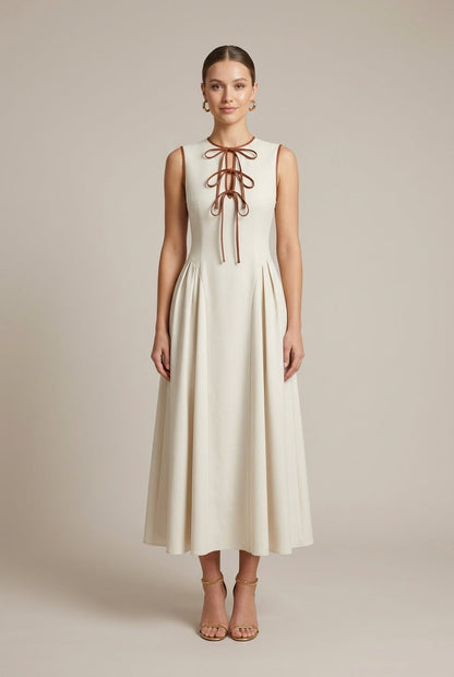 Robe Maxi Structurée Femme – Coupe Évasée Col Nœud Détail Nœuds