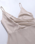 Robe Slip Femme Col V Fendue – Coupe Slim à Bretelles | Drapé Soyeux
