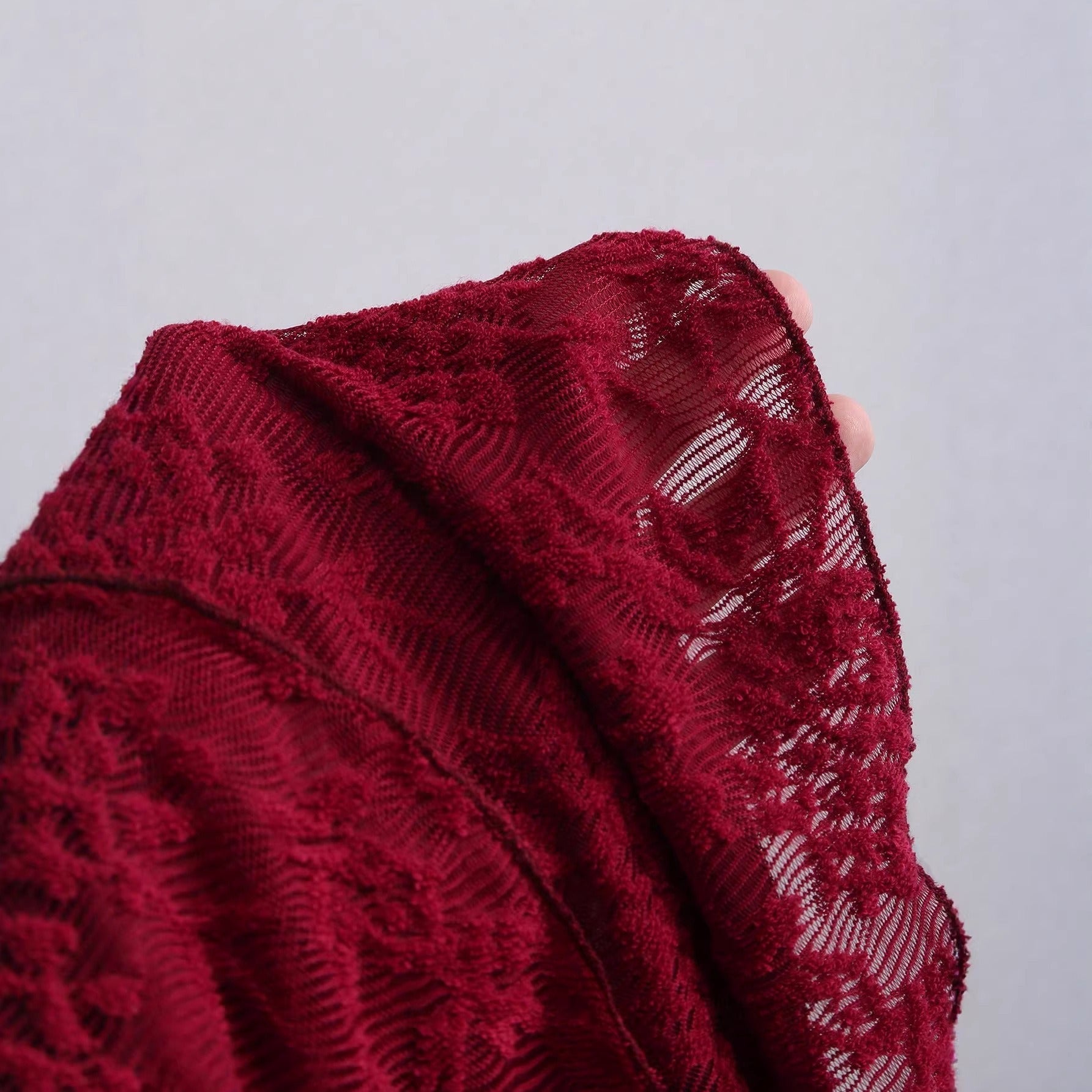 Robe Mini Femme en dentelle, fleurie, coupe moulante – Menvelo