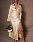 Robe Femme Satinée Manches Longues – Fendue et Élégante