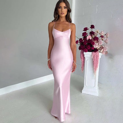 Robe Femme Satin – Dos Nu avec Lacets