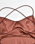 Robe Femme Satin – Dos Nu avec Lacets