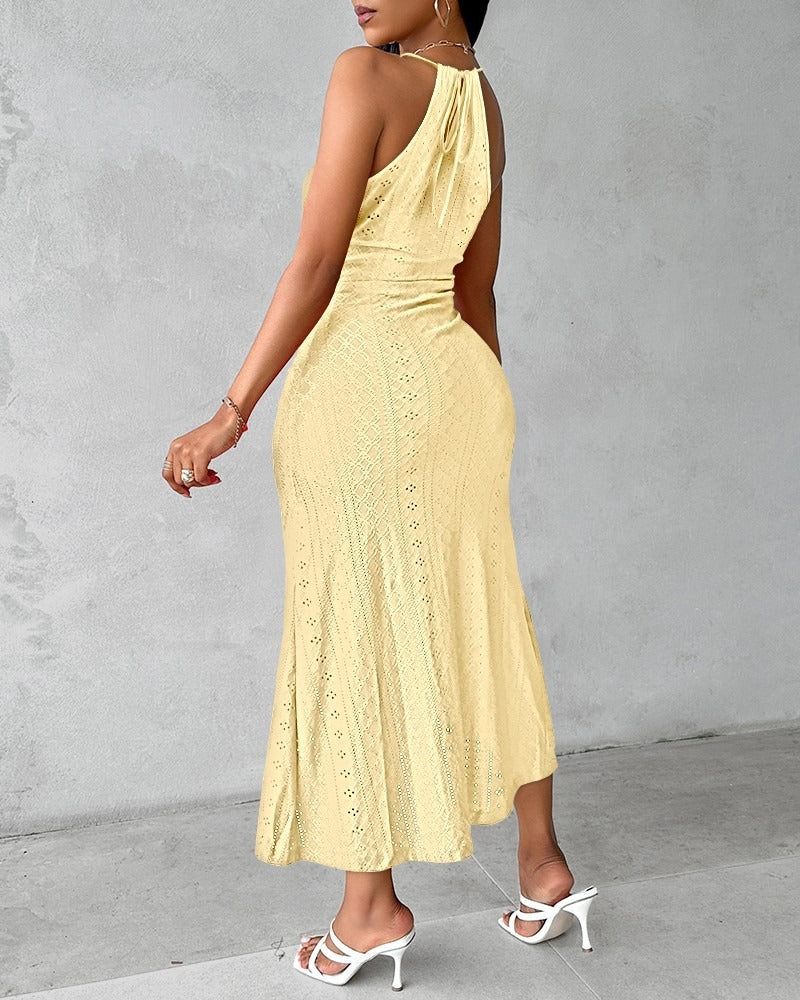 Robe Midi en Dentelle pour Femme – Col Halter avec Fente Frontale