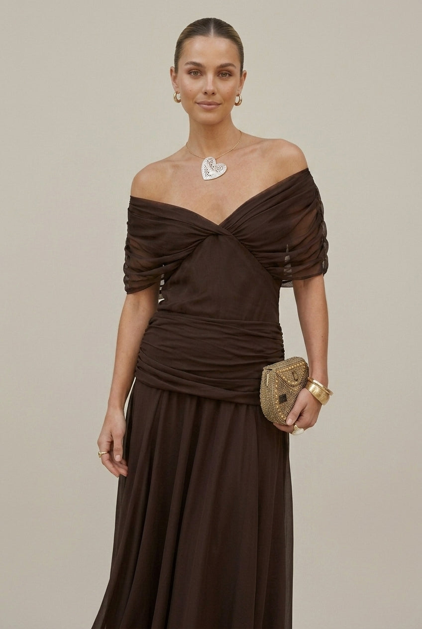 Robe Maxi Mousseline Femme – Épaules Dénudées Taille Froncée Coupe Fluide