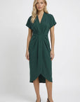 Robe Midi Femme à Portefeuille – Coupe Élégante et Plissée