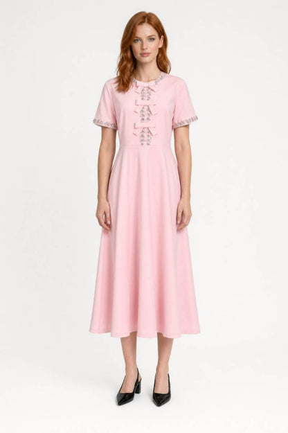 Robe Midi Femme avec Détails Nœud – Silhouette Romantique et Fluide