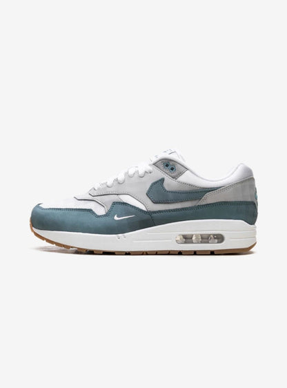 Nike Air Max 1 .SWOOSH Low Poly Adventure Baskets Blanc Gris Homme Femme - 1