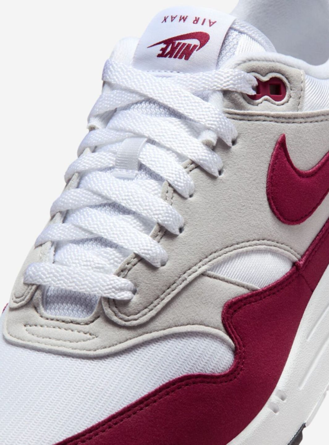 Nike Air Max 1 '87 x Stranger Things Steve Harrington Baskets Blanc Mixte - 3