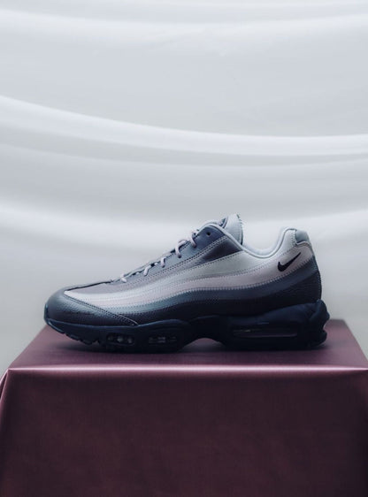 Nike Air Max 95 SP x A Ma Maniére While You Were Baskets Marron Mixte - 16