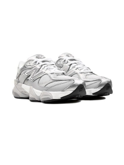 Sneakers Basses New Balance 9060 enfant gris
